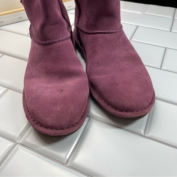 UGG Unlined Classic Mini PURPLE Treadlite BOOTS - Picture 13 of 14